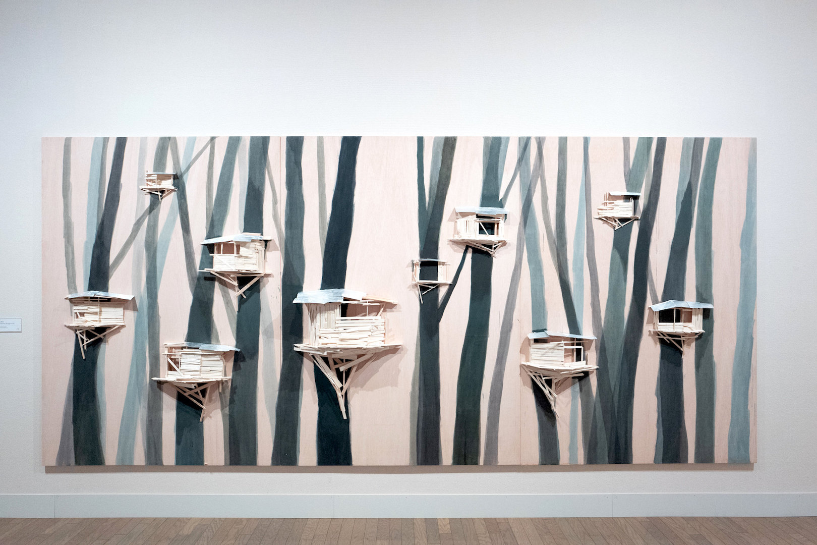 川俣正「Tree hut,Brugge no18」