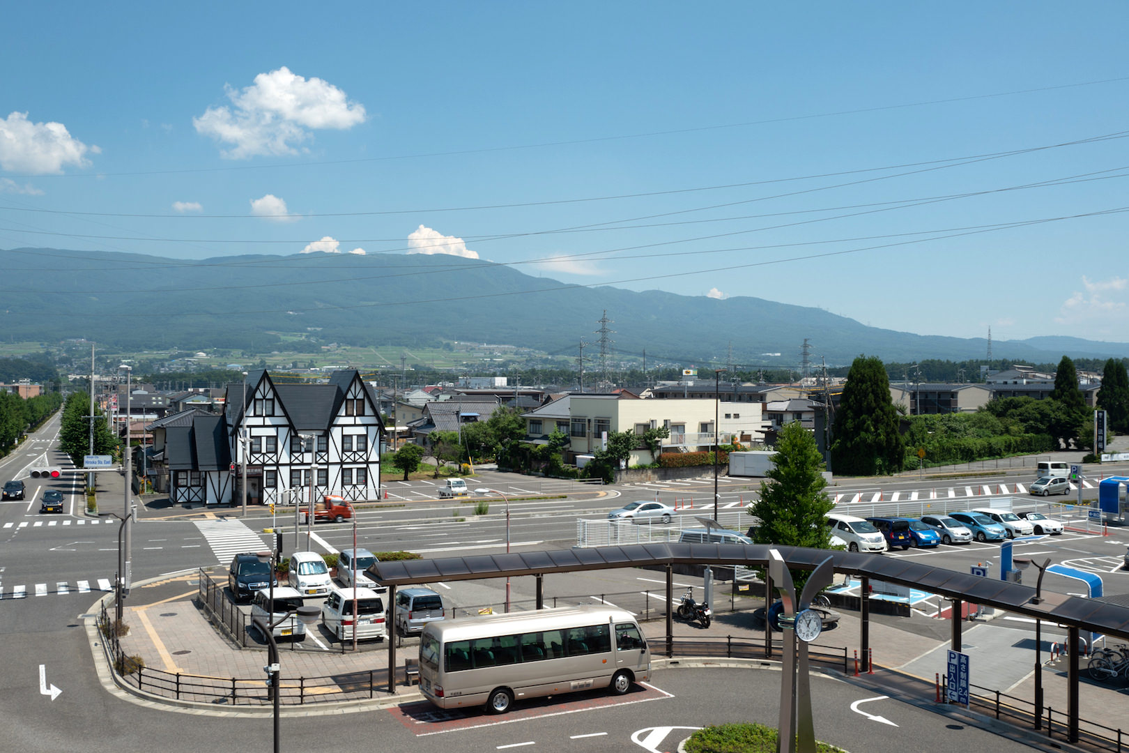 広丘駅から見た風景。