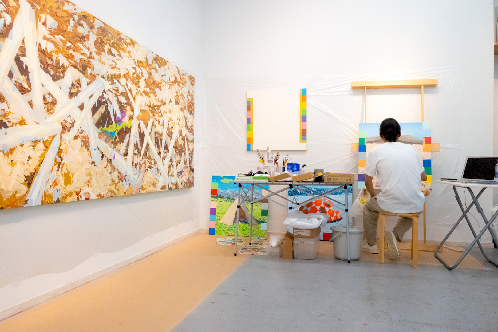 【個展】自在で心地良い絵肌〜飯田翔之介「behind me」@KOMAGOME1-14cas