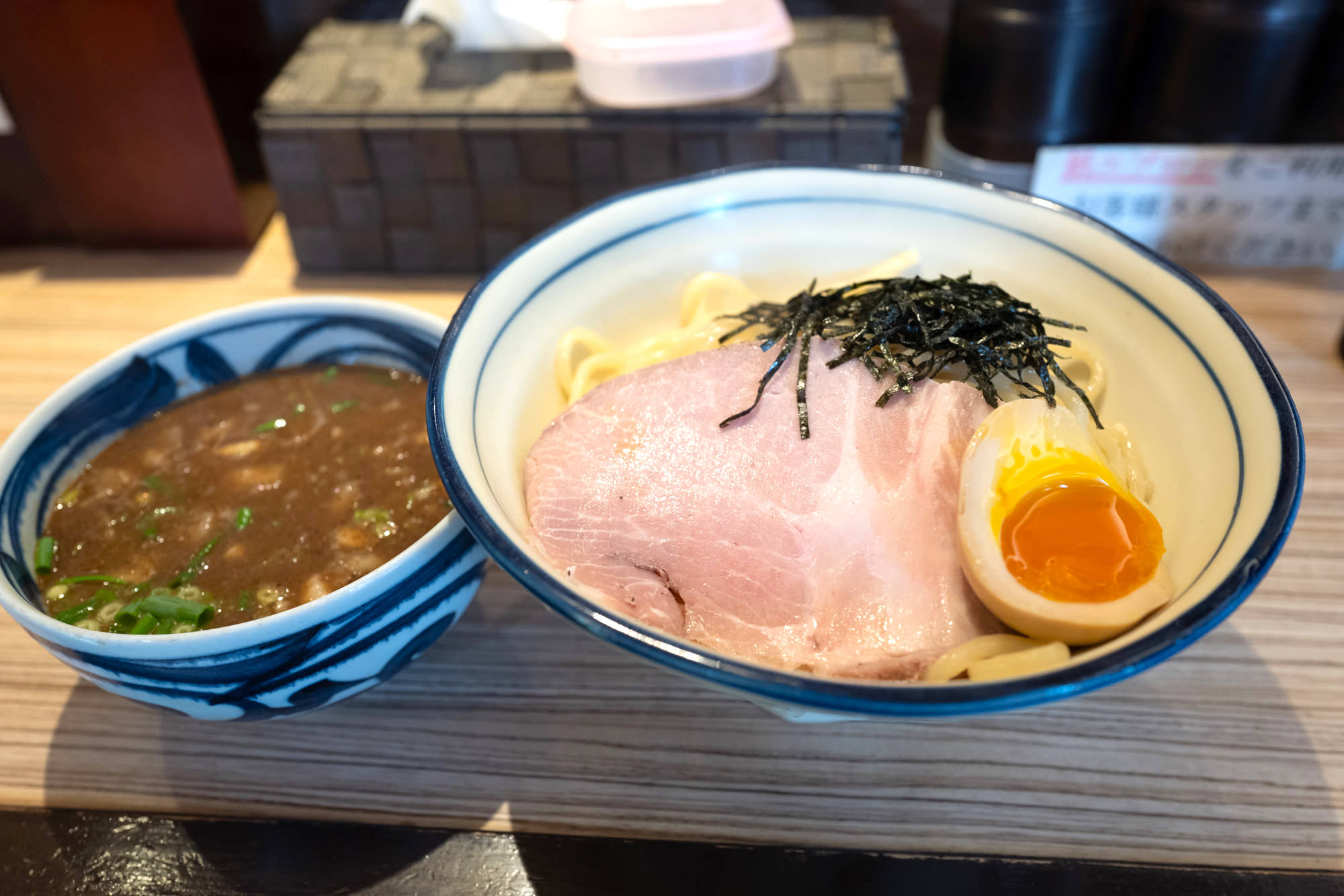 【アート&グルメ】選択肢の少ない清澄白河「麺屋 宮本」のつけ麺