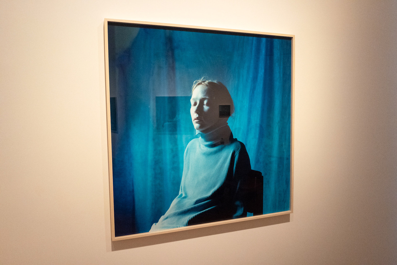【個展】青色のさまざまに引き込まれる〜山元彩香「We are Made of Grass, Soil, and Trees」@タカイシイギャラリー フォトグラフィー/フィルム