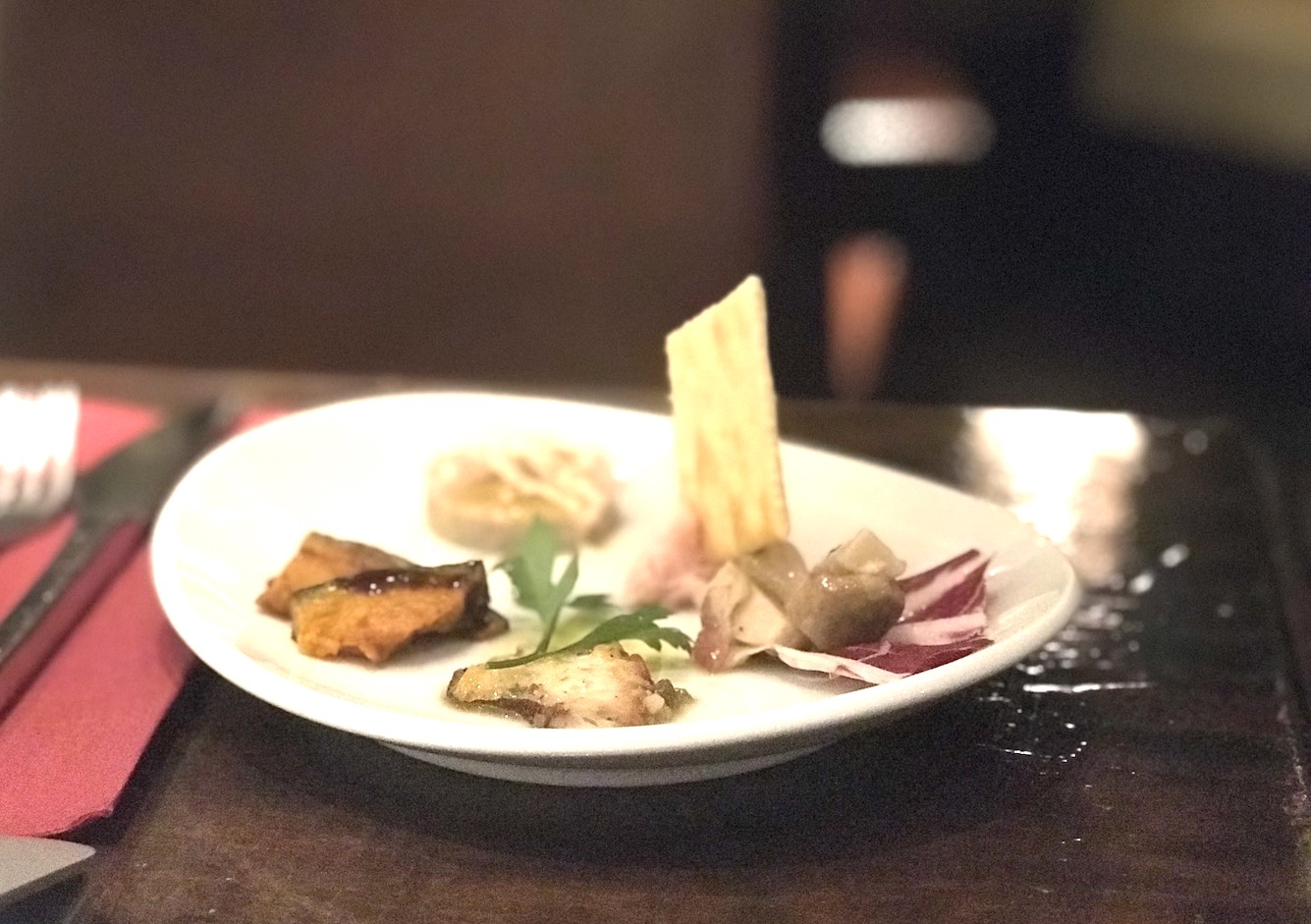 【アート&グルメ】 三菱一号館美術館の前後にオススメ〜マンハッタングリルのHappy Hourがお得！