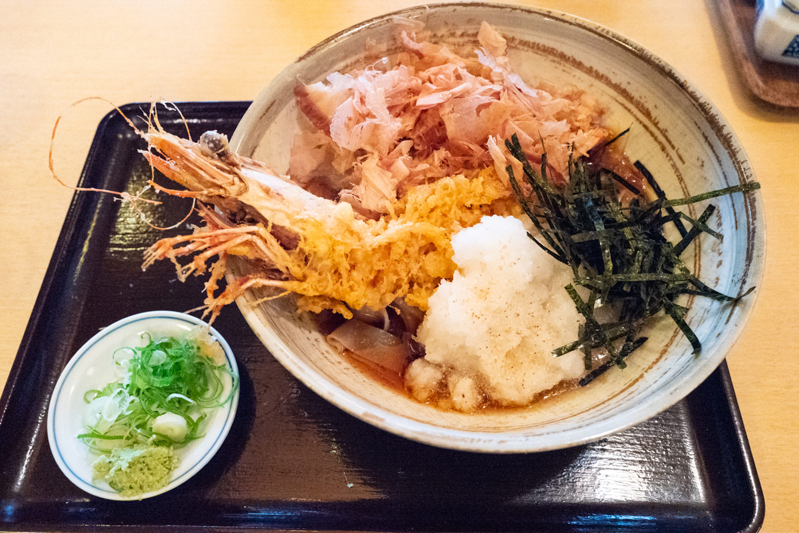 【アート&グルメ】名古屋（本山）のきしめん名店「えびすや 猫洞店 」が美味い！