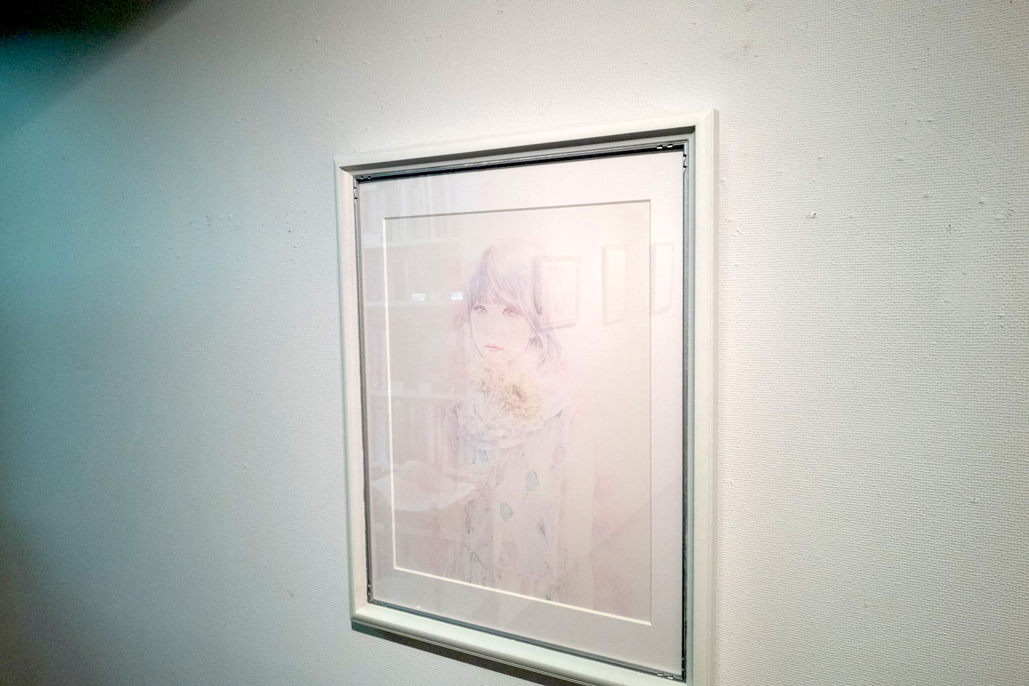 【個展】淡く儚き女性肖像画作家「ひらのにこ」@みうらじろうギャラリー