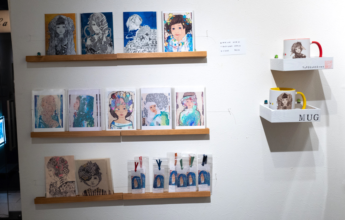 展示風景〜ポストカード他グッズ