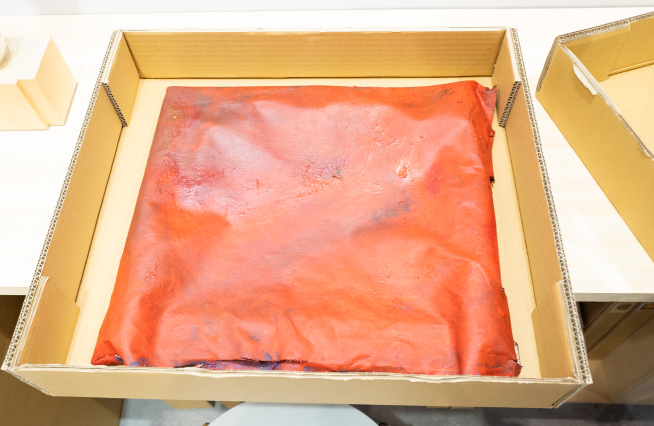 小林正人《unnamed＃1（on the wall）》2000年 42×48cm 756,000円