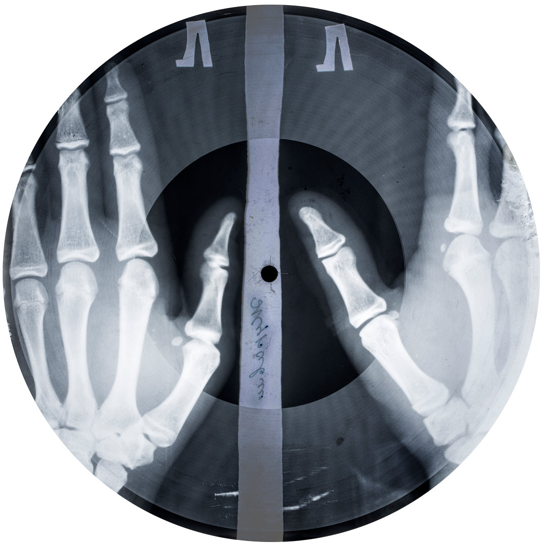 【News】アジア初開催！「BONE MUSIC展」〜僕らはレコードを聴きたかった～@BA-TSU ART GALLERY