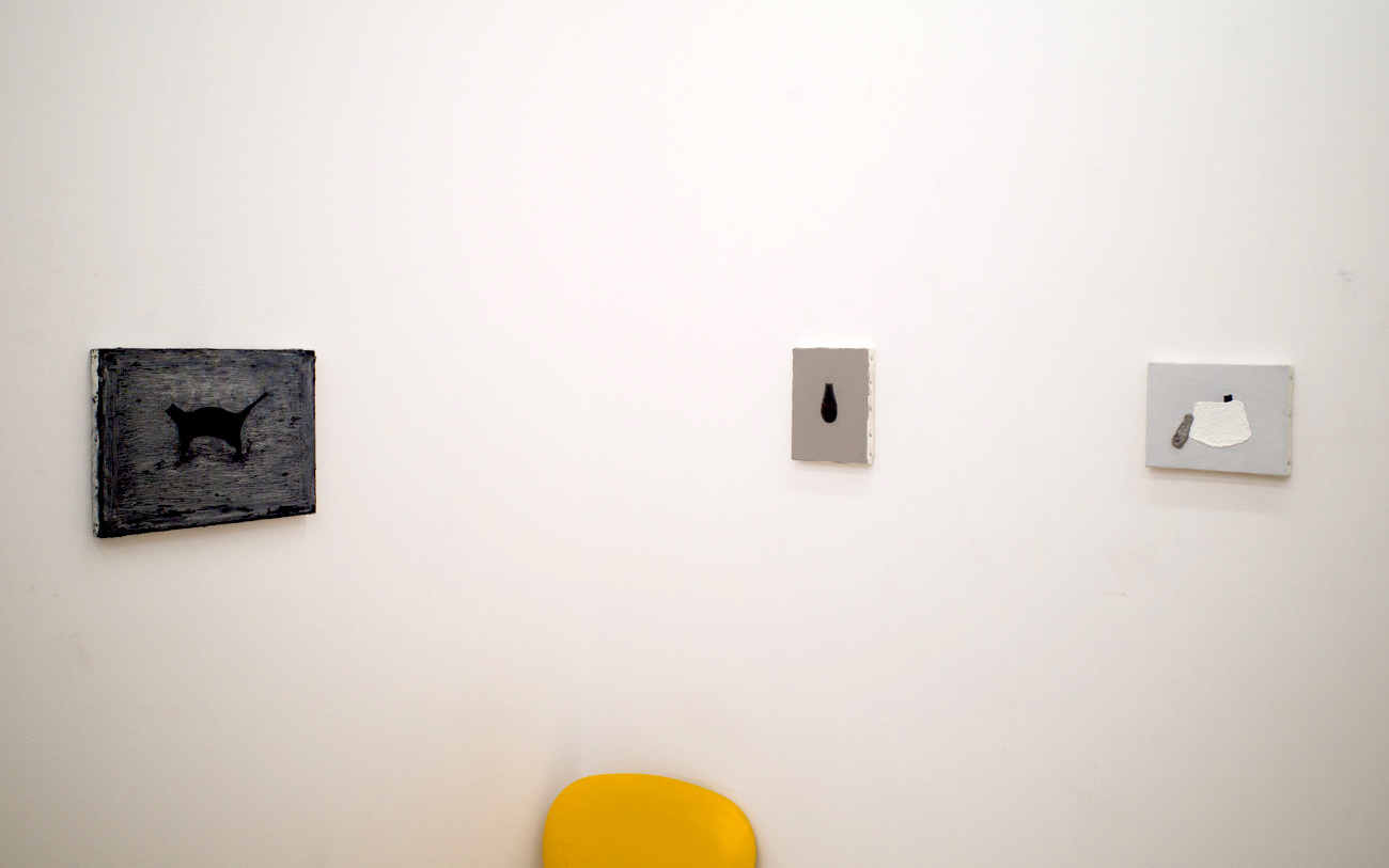 布田葉太郎「猫とトポロジー」展示風景