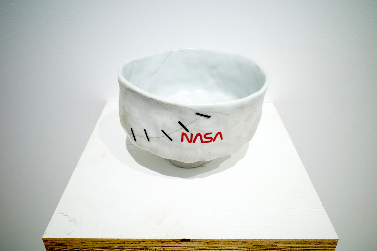 代名詞となっているNASAマーク象嵌の金継ぎ茶碗は160万！※全て完売