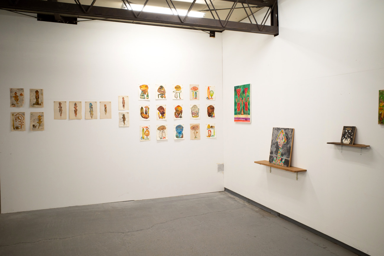 福本健一郎さんのアトリエは綺麗に展示されていました。