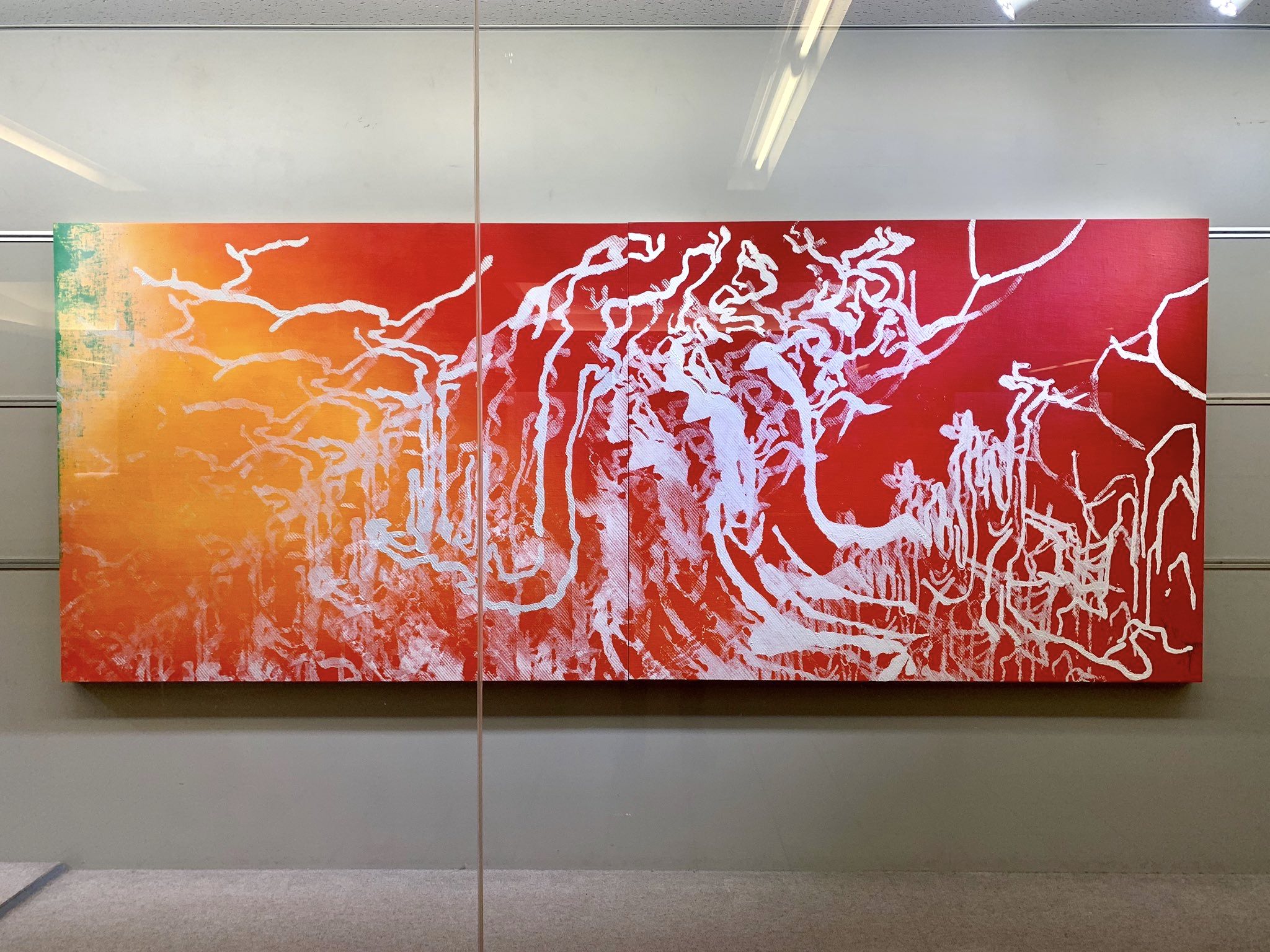 山本捷平《reiterate -tree lines-》130×324cm 2019年