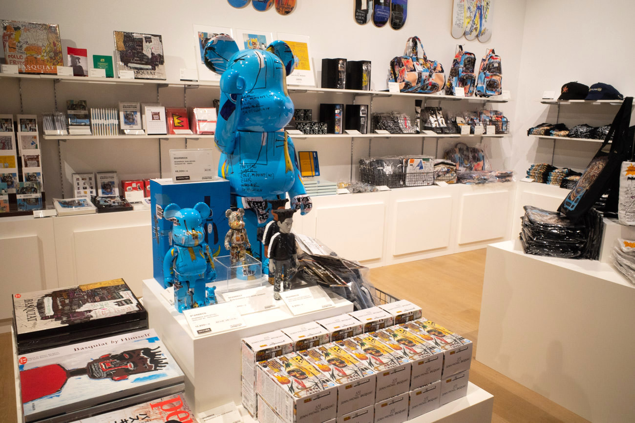 【バスキア展】充実のオリジナルグッズに注目！「メイド・イン・ジャパン」森アーツセンターギャラリー