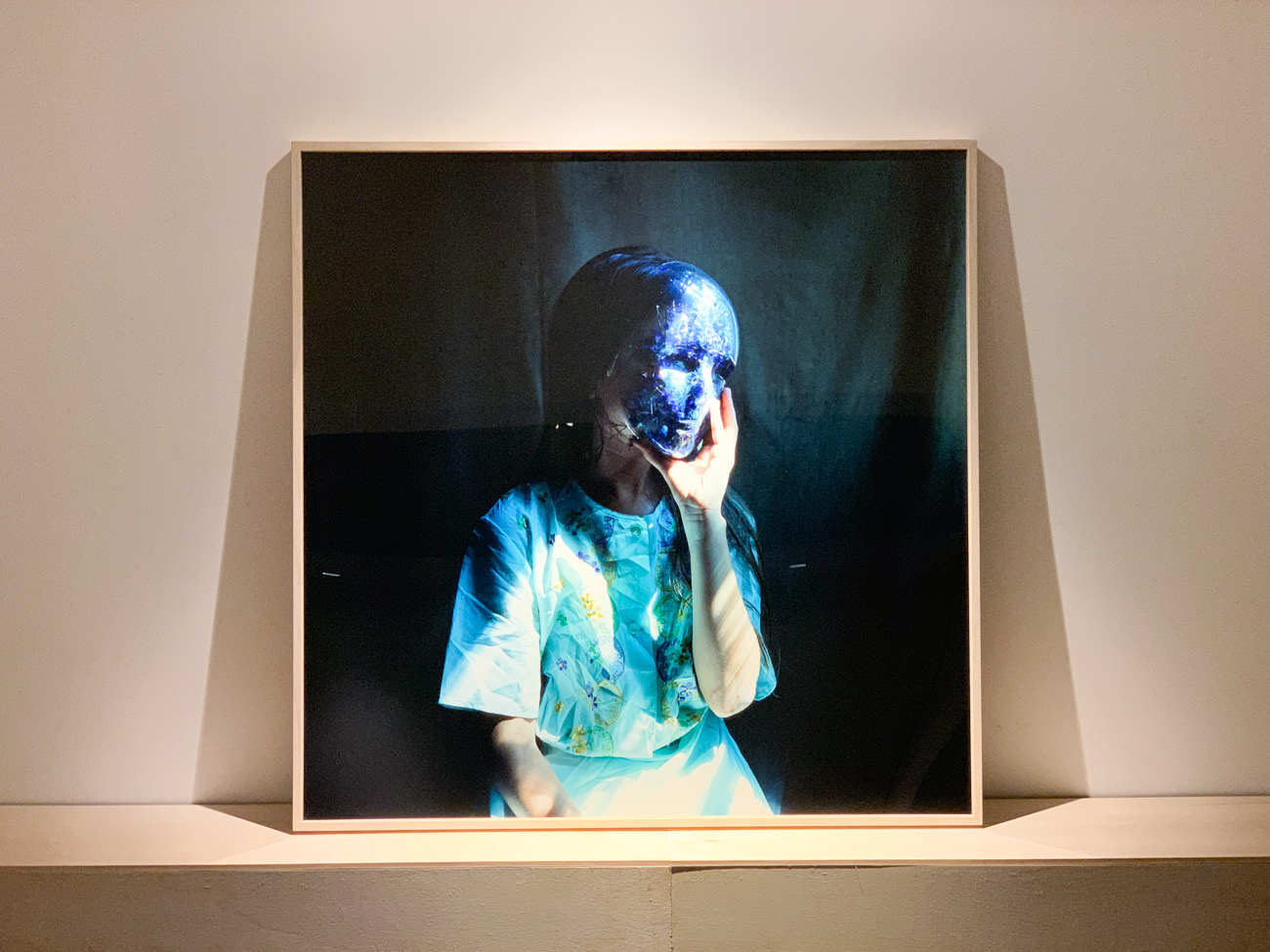 山元彩香《Untitled #200》C-print mounted on alminium Image and paper 2016/2018年 Edition5 @45