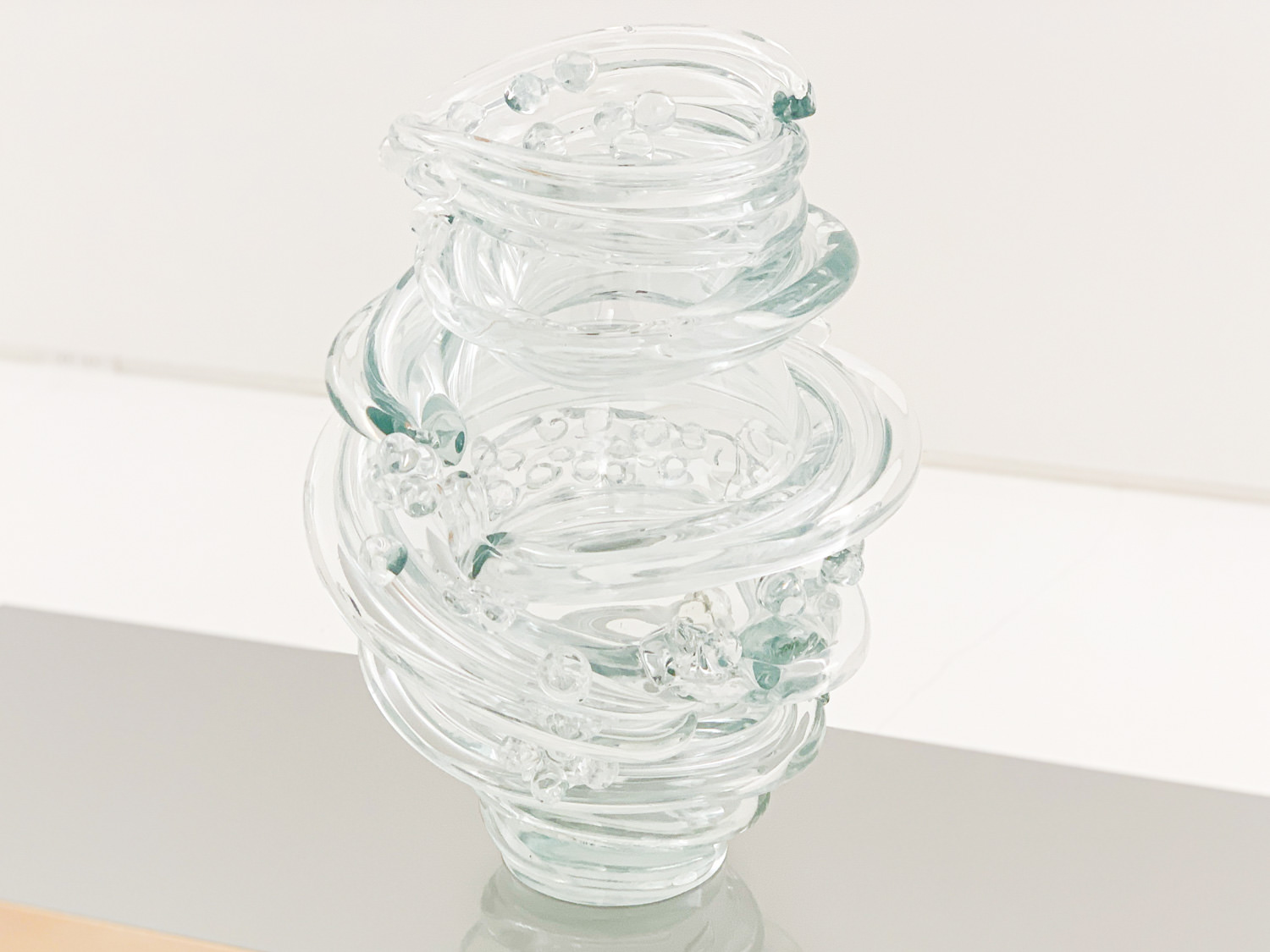 三嶋りつ惠 ≪VORTICE≫ 2019年 glass 33.5x32cm