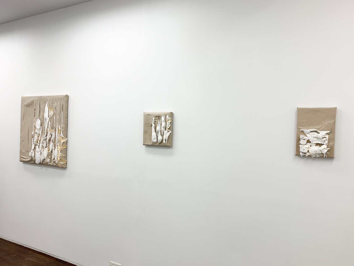 展示風景〜右：≪歓喜：1≫ 2019年