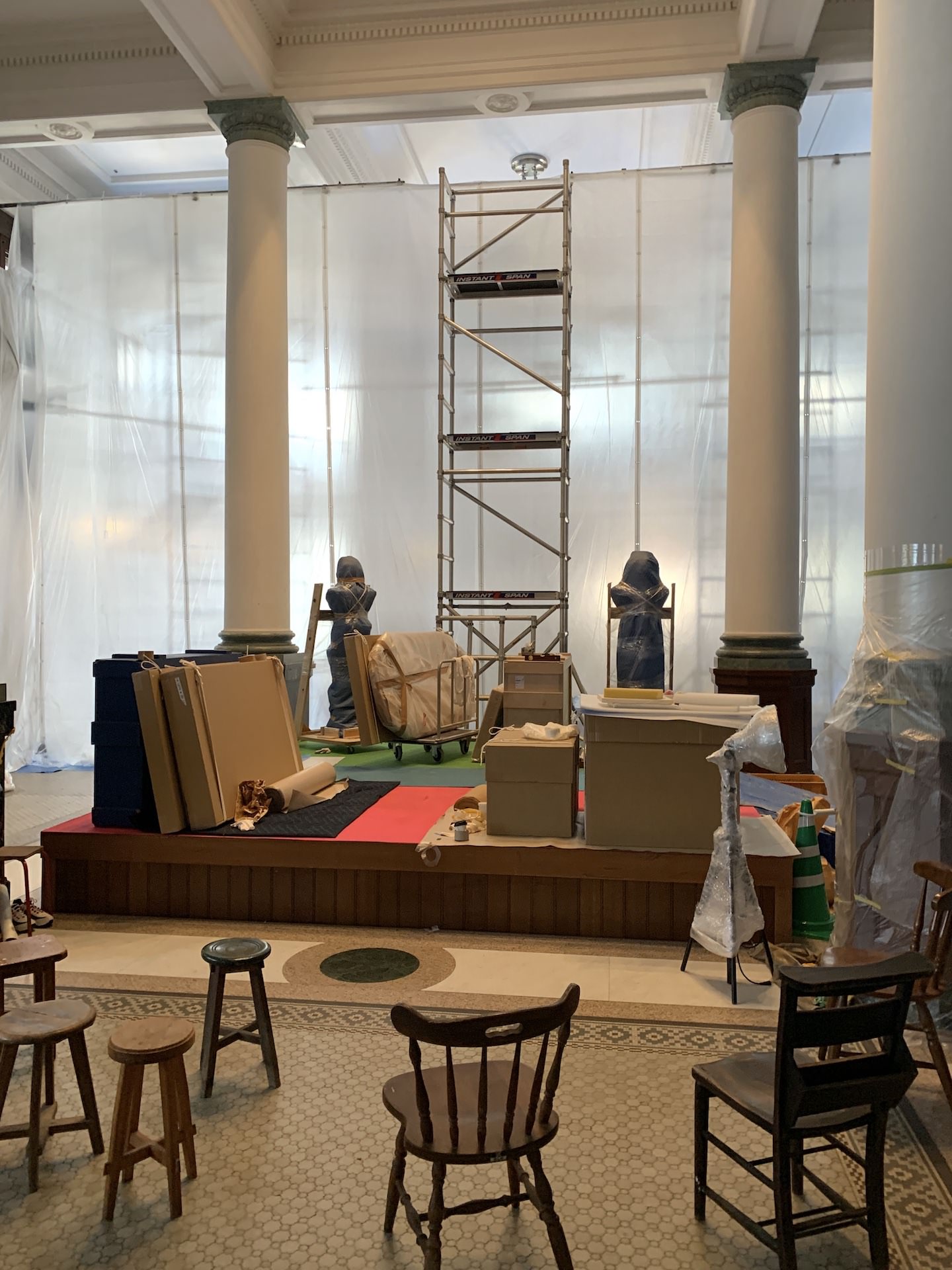 1階フロアの展示風景