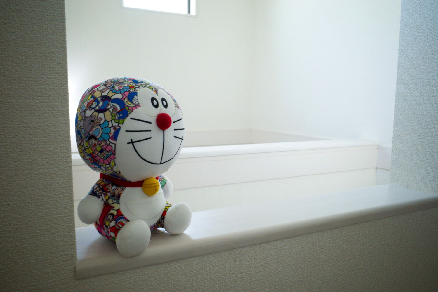 唯一の立体作品〜ドラえもん×村上隆