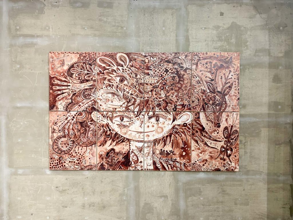 淺井裕介《野生の星》2019年 キャンバスにアクリル、鹿の血、墨 183×295.8cm