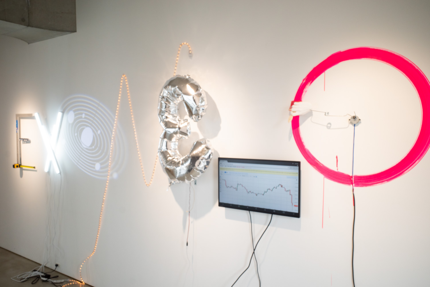exonemo 《Signature, 2020 》2020年 Mixed media Dimensions variable