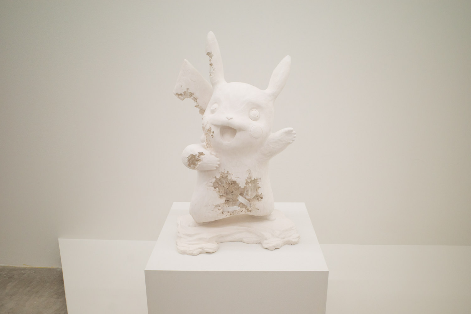 【個展】西暦3020年に発掘されたポケモン〜ダニエル・アーシャム「Relics of Kanto Through Time」NANZUKA