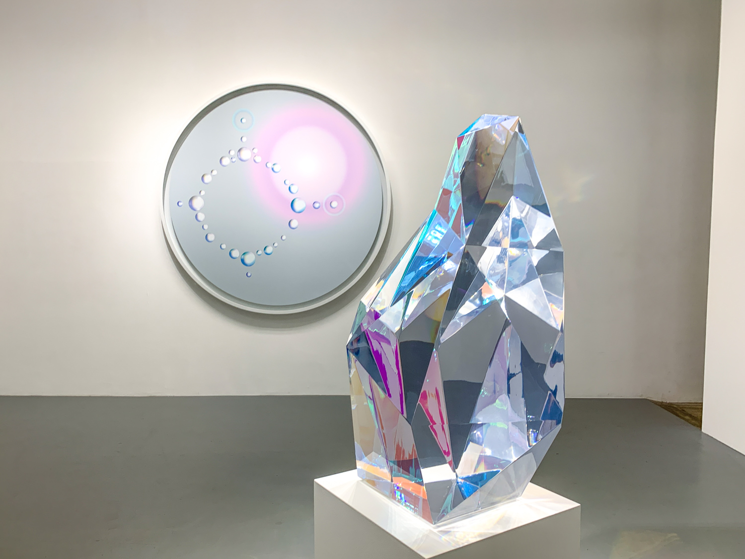 【個展】内なる太陽が広がる空間〜森 万里子 「Central」 SCAI THE BATHHOUSE