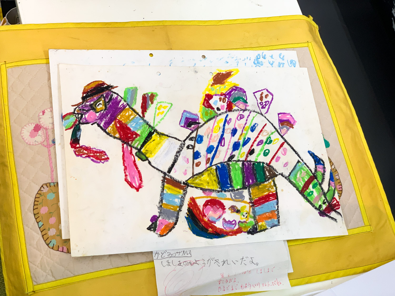 現在の作品にも通じるような、幼少時の絵