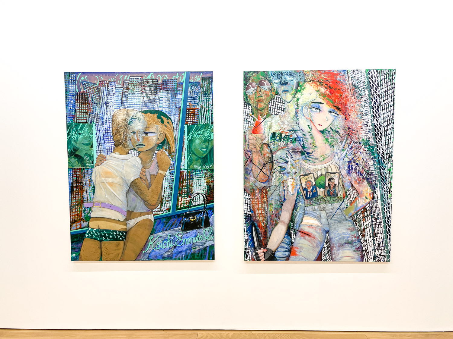 右：榎本耕一《はじめに愛がありき》2020年 Oil on canvas左：榎本耕一《ギザギザハート》2020年 Oil on canvas