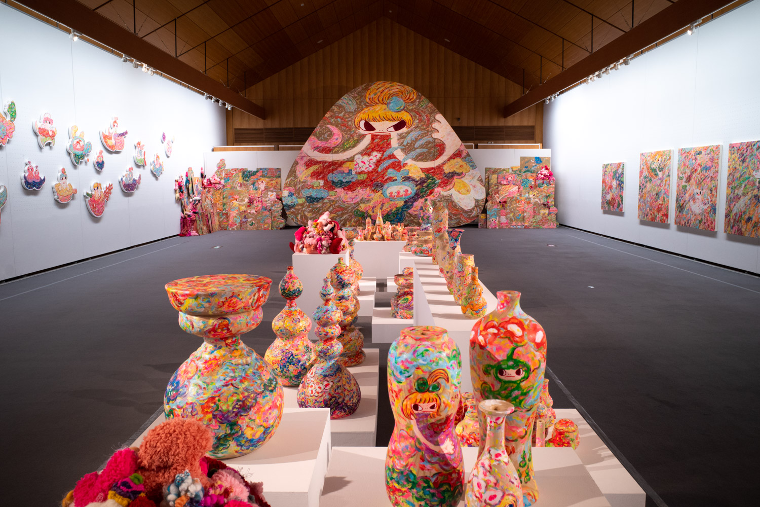 【個展】ロッカクワールドが満開！初の国内美術館展覧会〜ロッカクアヤコ「魔法の手」千葉県立美術館