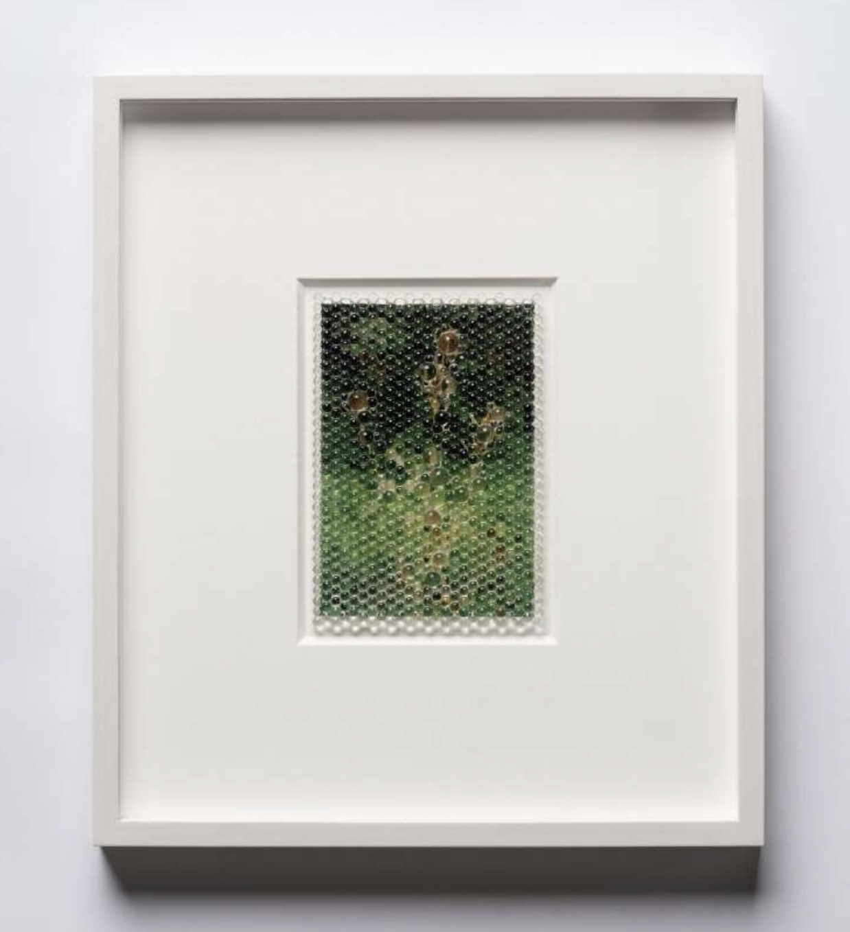 名和晃平《PixCell-Photography (teasel)》 2021年 ミクストメディア 30x26x2.6cm