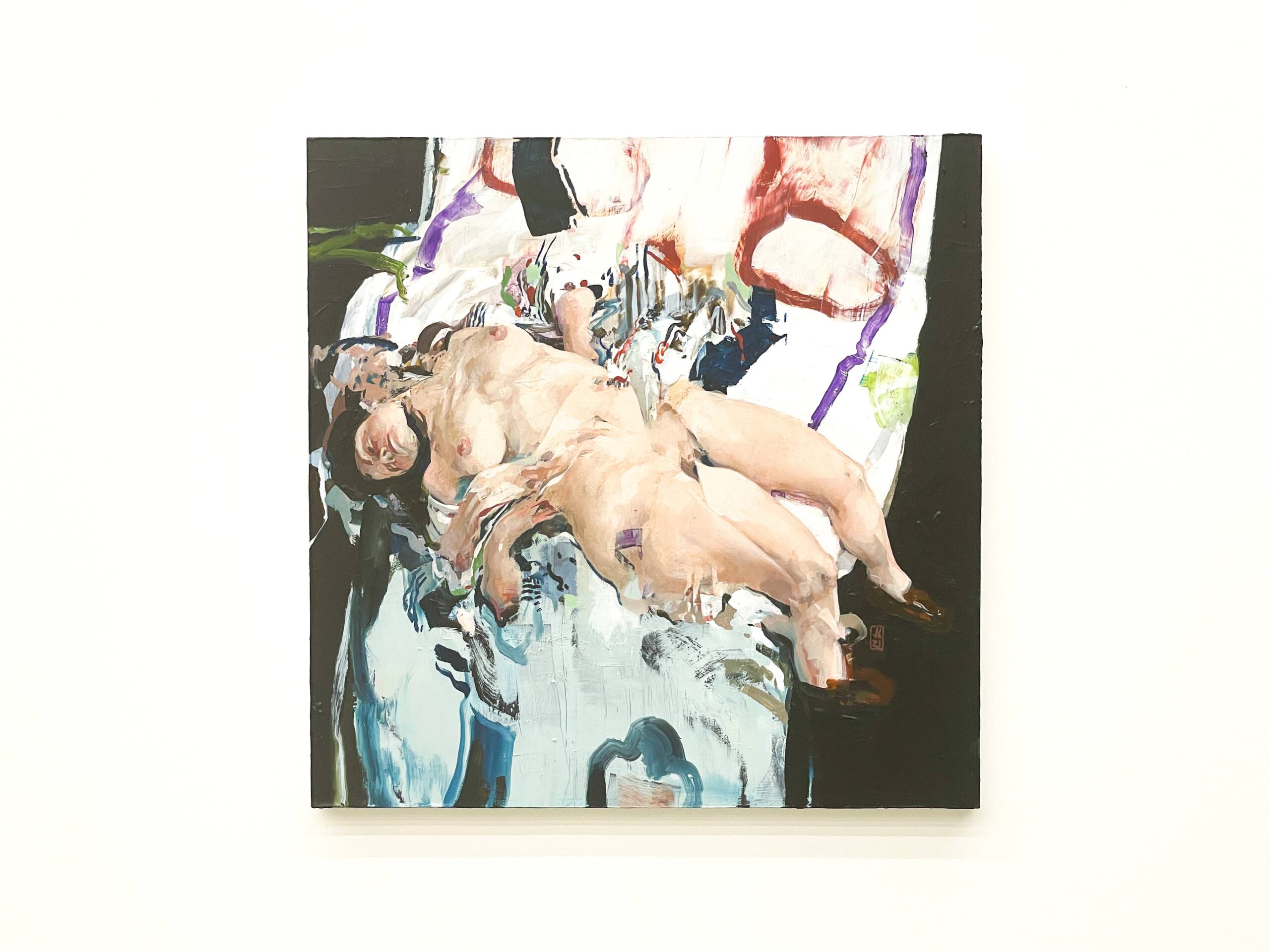 Alex Kanevsky 《Female Nude Sliding off a Painting》2022 oil on wood panel 46×46cm