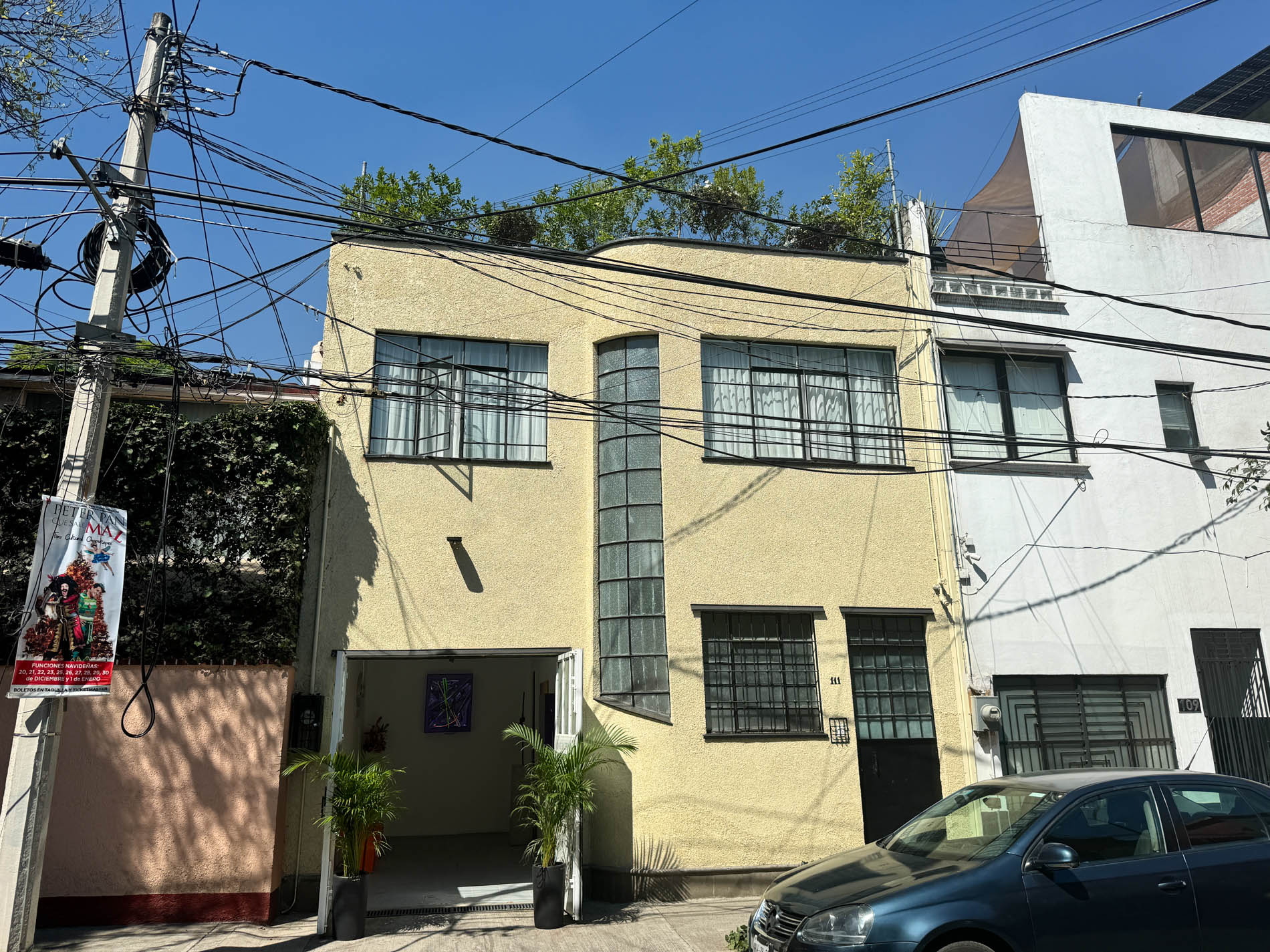 【メキシコ】「GROUP SHOW SURREAL SURROUNDINGS」KÖNIG MEXICO CITY