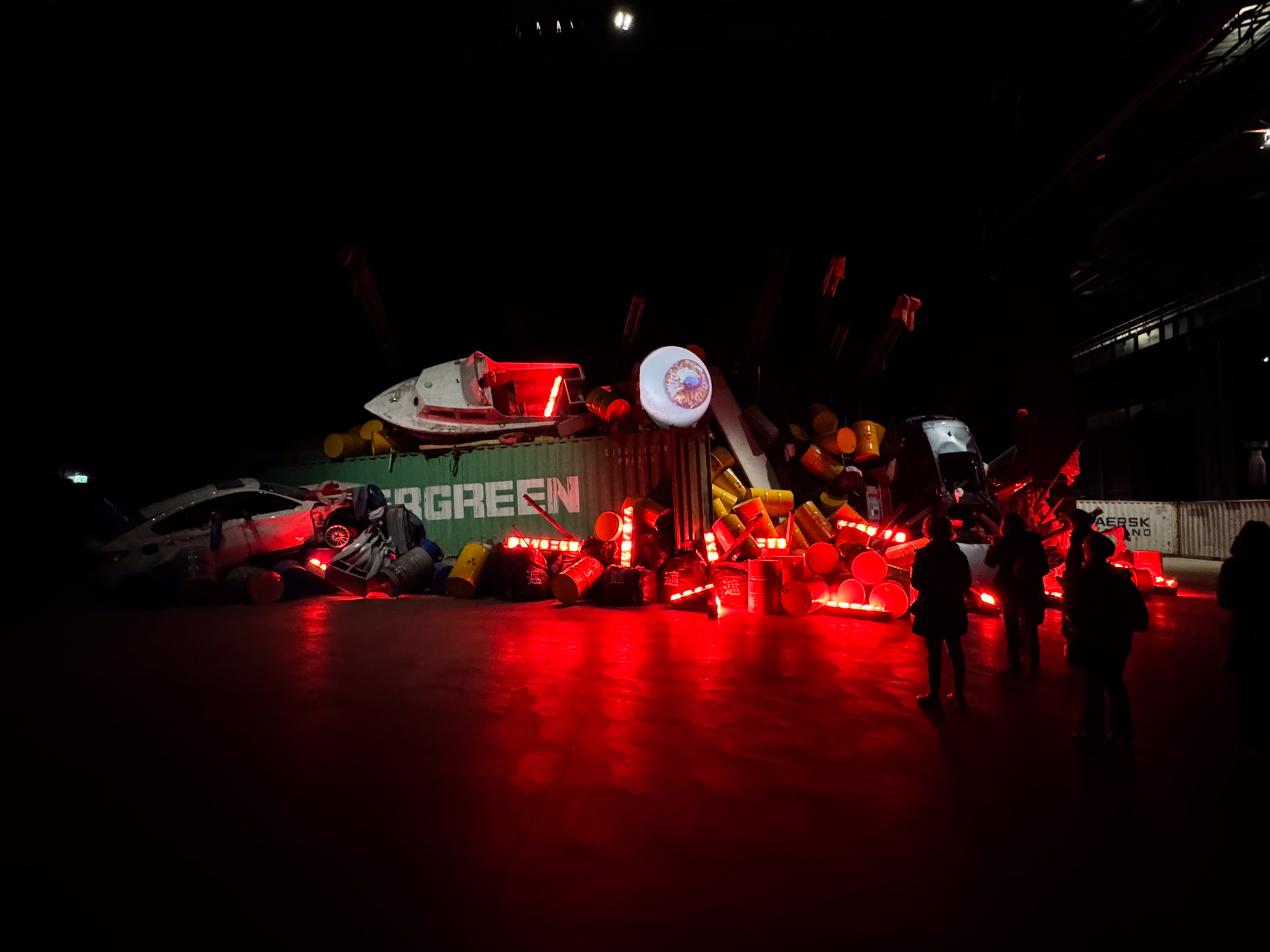 【個展】柳幸典 「ICARUS」​Pirelli HangarBicocca（ミラノ）