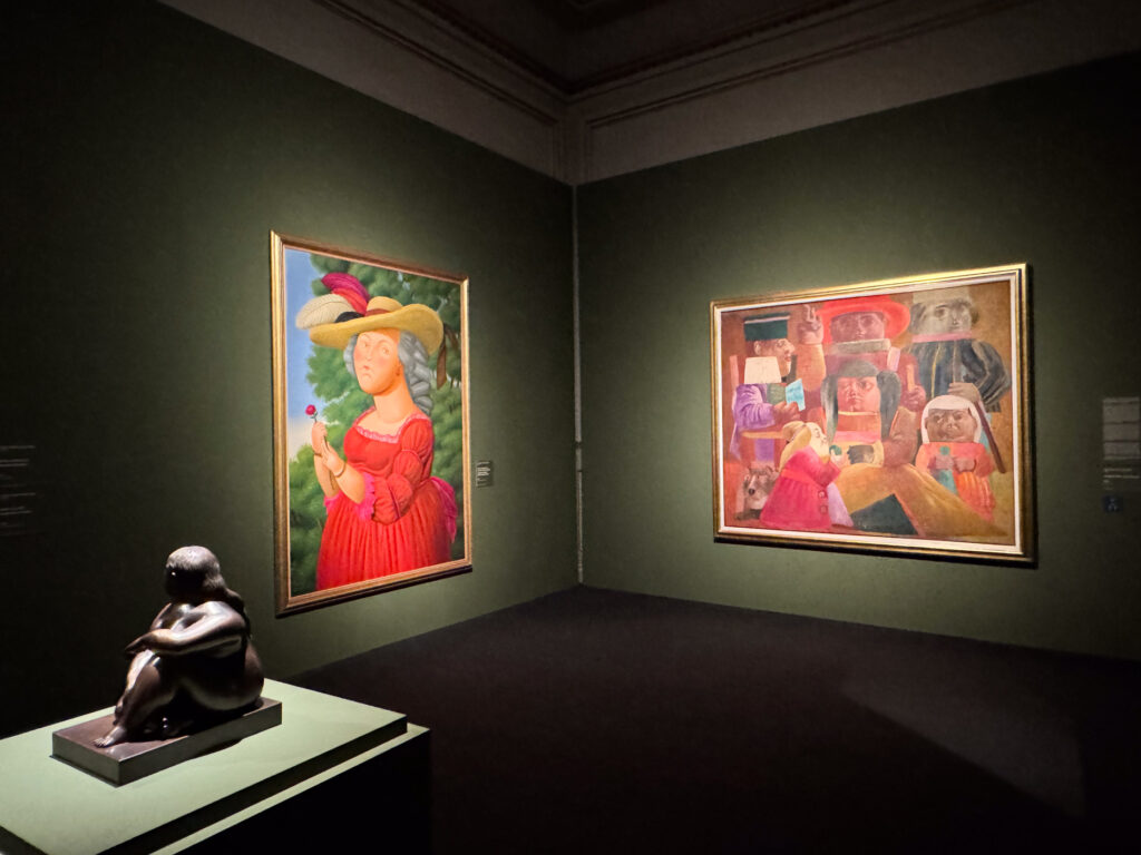 会場風景より〜右《Homenaje a Mantegna》